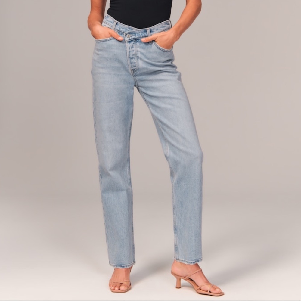 A&F High Rise Dad Jean